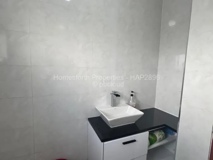 2 Bedroom Cottage/Garden Flat for Sale in Damofalls, Damofalls