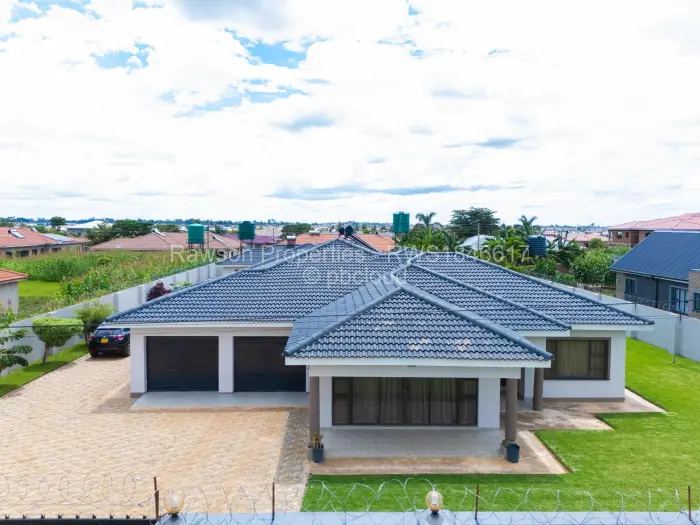 5 Bedroom House for Sale in Sandton Park, Harare