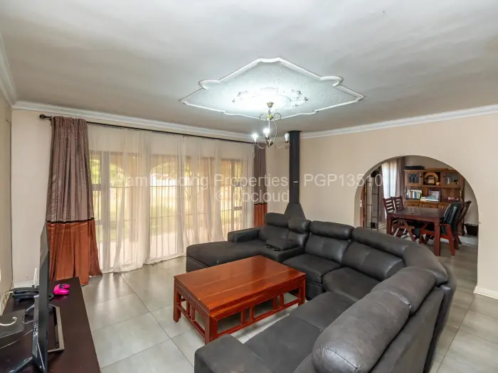 4 Bedroom House for Sale in Norton, Norton