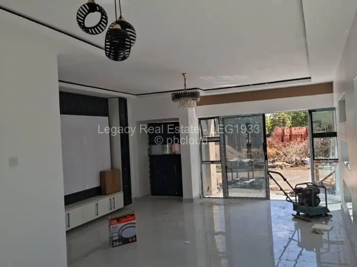 Townhouse/Cluster for Sale in Hatfield, Harare