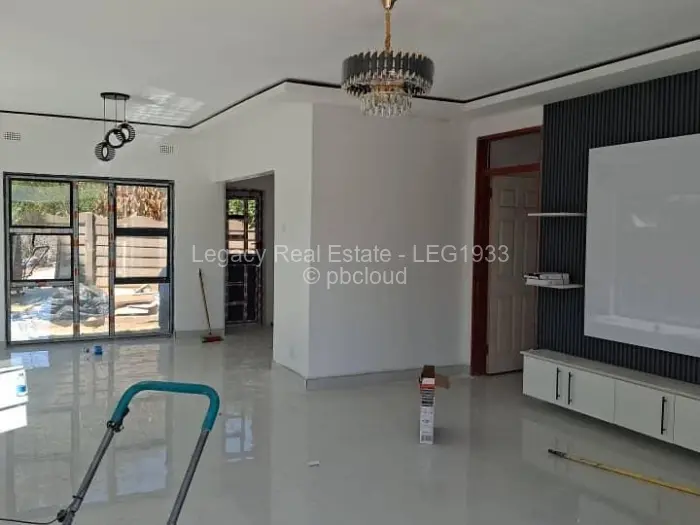 Townhouse/Cluster for Sale in Hatfield, Harare