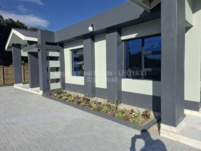 Townhouse/Cluster for Sale in Hatfield, Harare