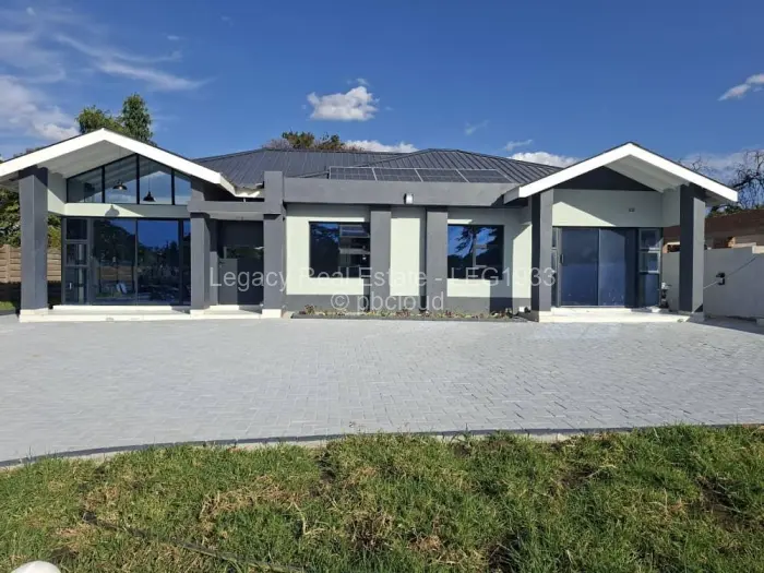 Townhouse/Cluster for Sale in Hatfield, Harare