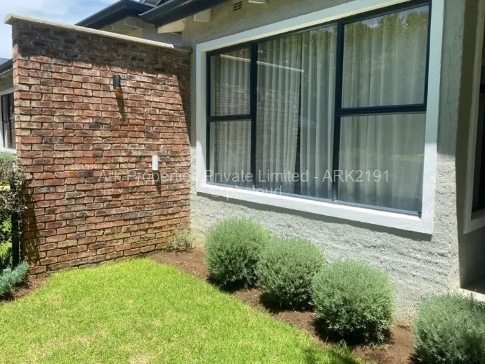 3 Bedroom House to Rent in Borrowdale Brooke