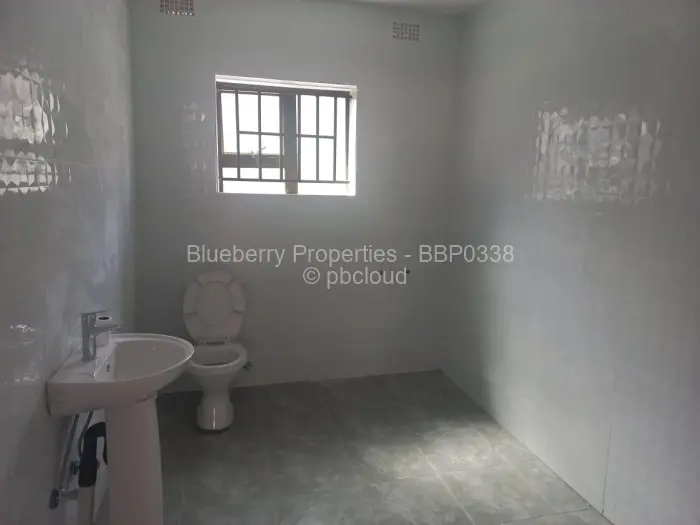 2 Bedroom House for Sale in Budiriro, Harare