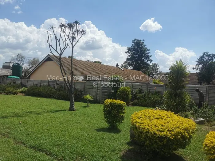 2 Bedroom Cottage/Garden Flat for Sale in Avondale, Harare