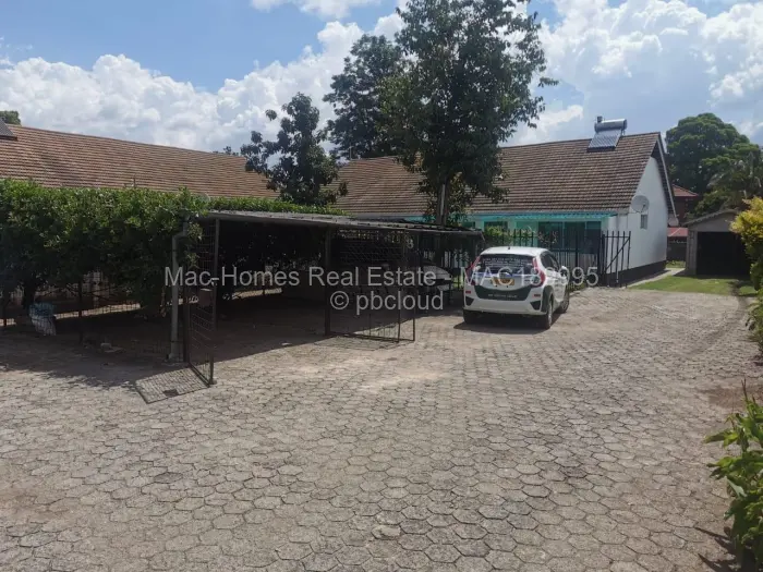 2 Bedroom Cottage/Garden Flat for Sale in Avondale, Harare