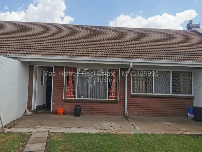 2 Bedroom Cottage/Garden Flat for Sale in Avondale, Harare