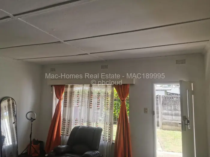 2 Bedroom Cottage/Garden Flat for Sale in Avondale, Harare