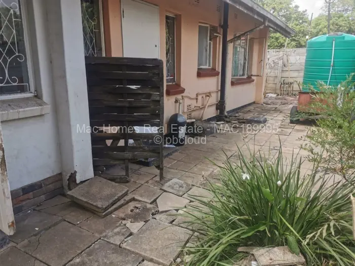 2 Bedroom Cottage/Garden Flat for Sale in Avondale, Harare
