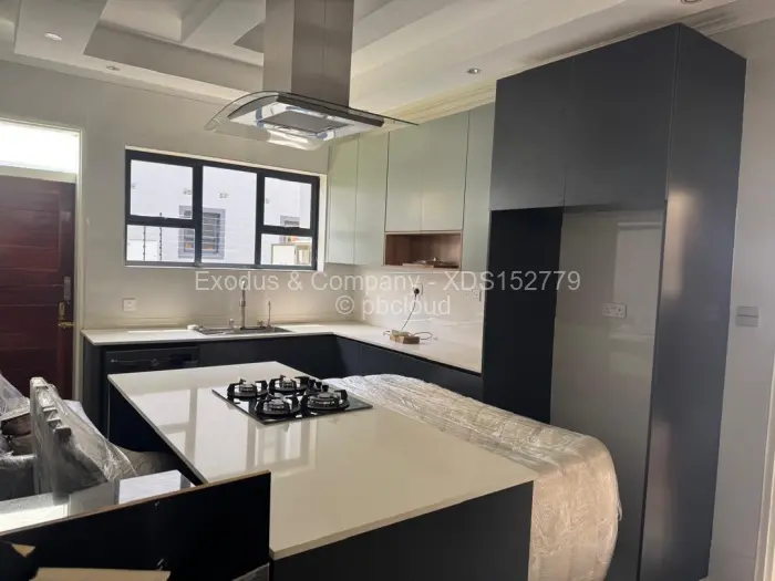 Flat/Apartment for Sale in Carrick Creagh Estate, Harare