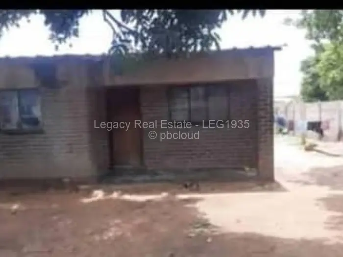 3 Bedroom House for Sale in Chitungwiza, Chitungwiza