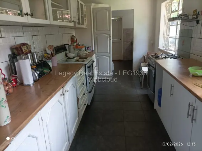 6 Bedroom House for Sale in Avondale, Harare