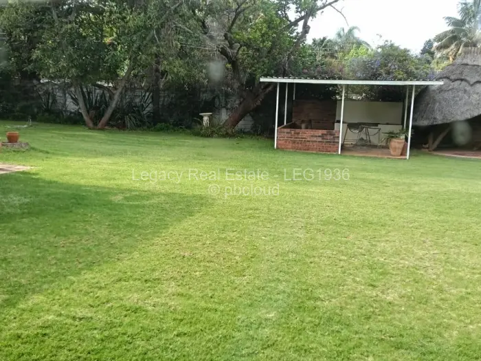 6 Bedroom House for Sale in Avondale, Harare