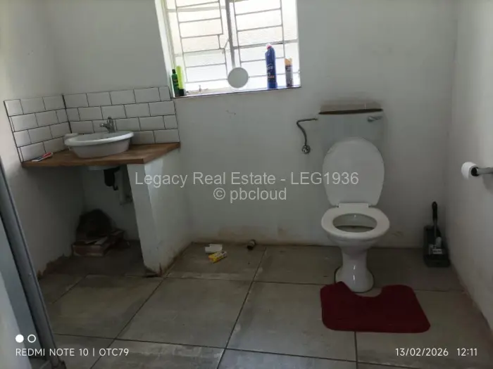 6 Bedroom House for Sale in Avondale, Harare