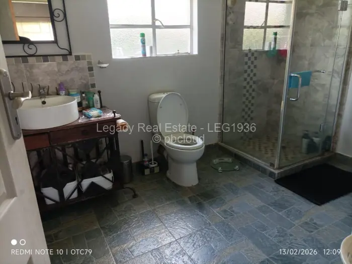 6 Bedroom House for Sale in Avondale, Harare