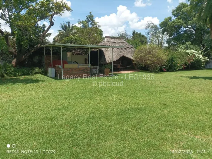 6 Bedroom House for Sale in Avondale, Harare