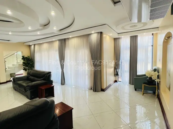 5 Bedroom House for Sale in Mount Pleasant Heights, Harare