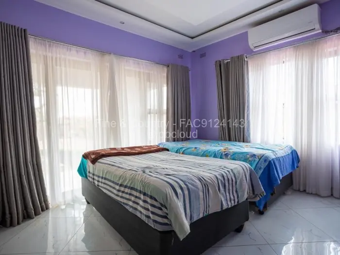 5 Bedroom House for Sale in Mount Pleasant Heights, Harare