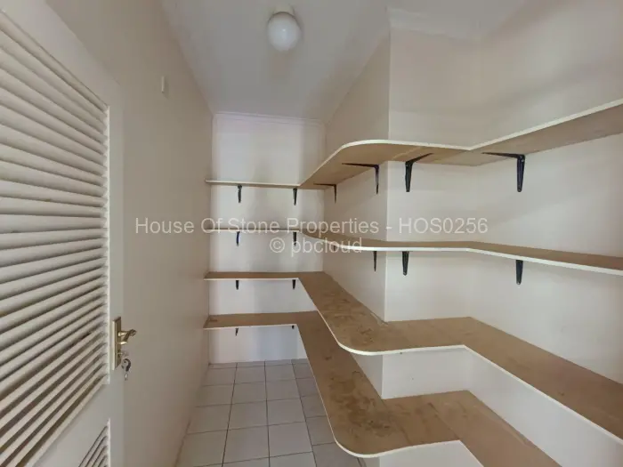 5 Bedroom House for Sale in Glen Lorne, Harare