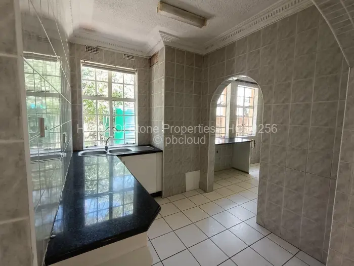 5 Bedroom House for Sale in Glen Lorne, Harare