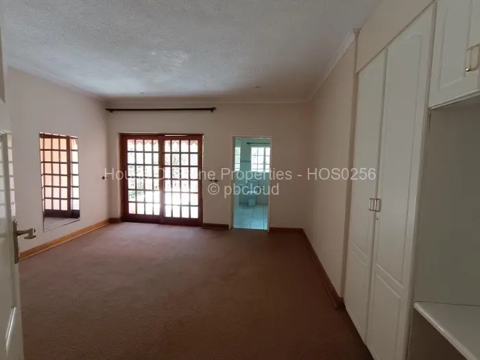 5 Bedroom House for Sale in Glen Lorne, Harare