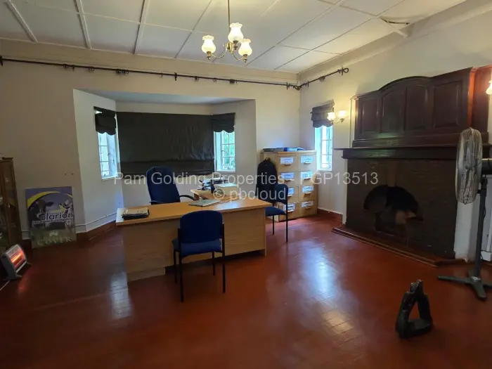 4 Bedroom House for Sale in Suburbs, Bulawayo