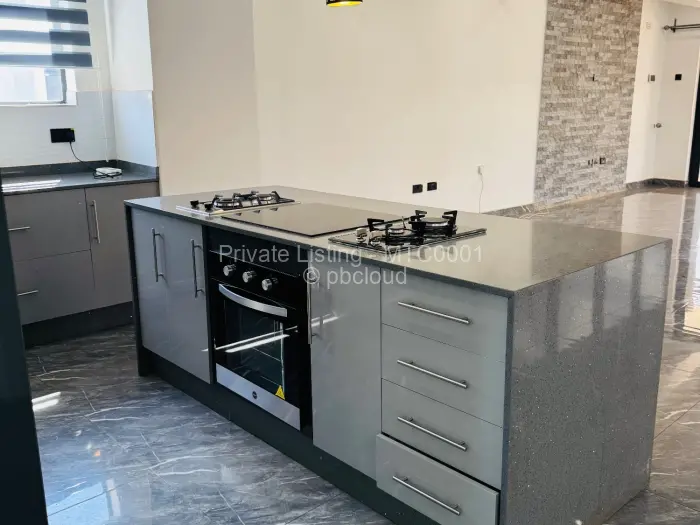 Townhouse/Cluster to Rent in Helensvale, Harare