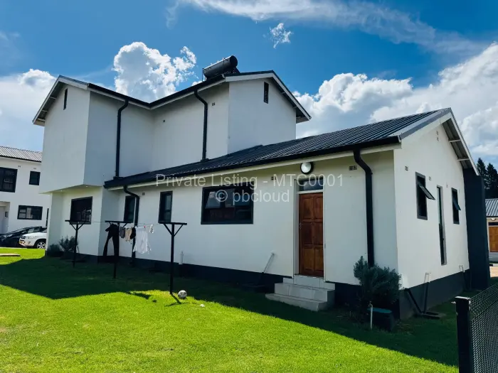 Townhouse/Cluster to Rent in Helensvale, Harare