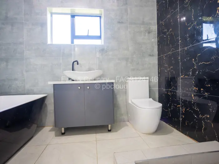 5 Bedroom House for Sale in Mount Pleasant Heights, Harare