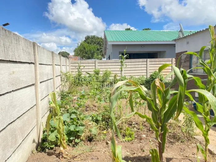 3 Bedroom House for Sale in Highfield, Harare