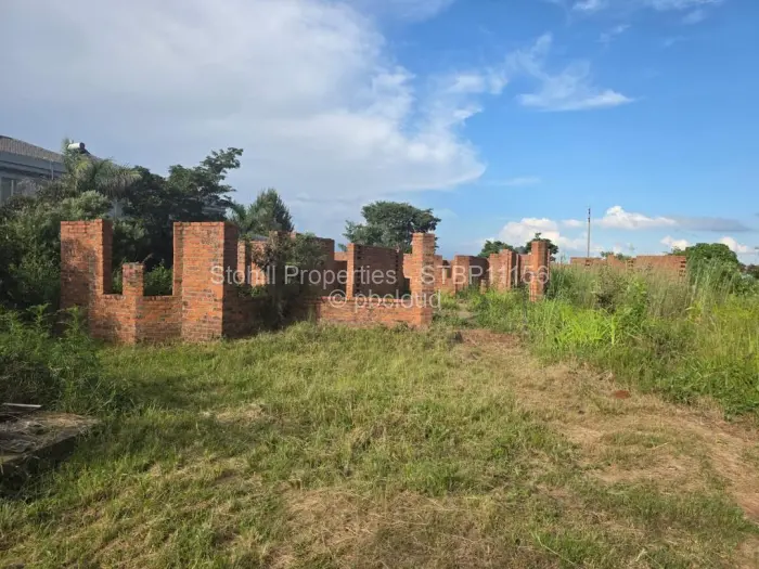 4 Bedroom House for Sale in Hogerty Hill, Harare