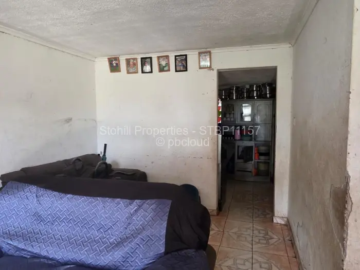 6 Bedroom House for Sale in Ruwa, Ruwa