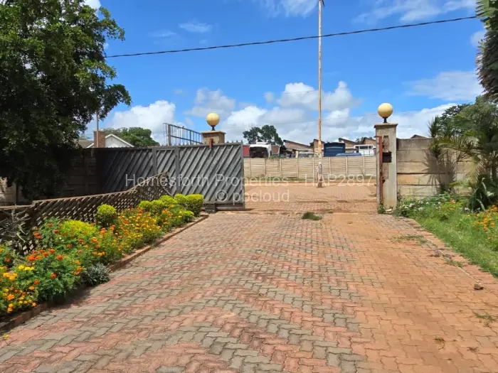 Industrial Stand for Sale in Ardbennie, Harare