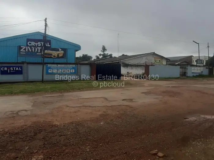 Warehouse/Industrial for Sale in Bluff Hill, Harare