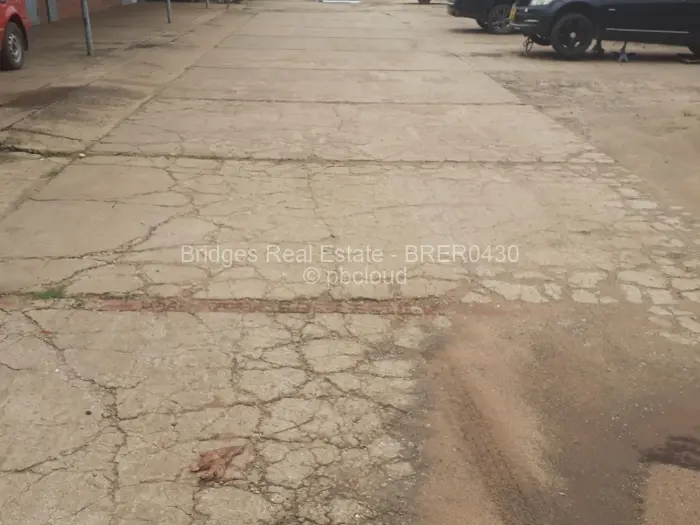 Warehouse/Industrial for Sale in Bluff Hill, Harare