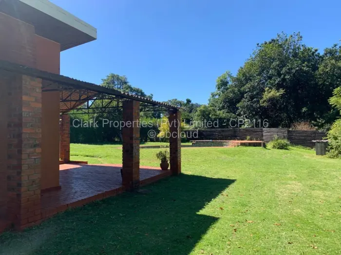 6 Bedroom House for Sale in Greystone Park, Harare