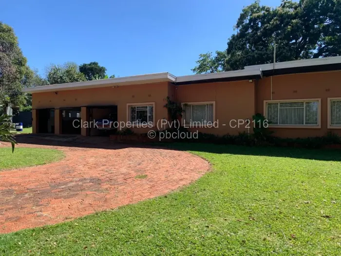 6 Bedroom House for Sale in Greystone Park, Harare