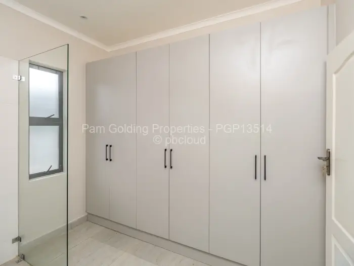 Flat/Apartment for Sale in Vainona, Harare