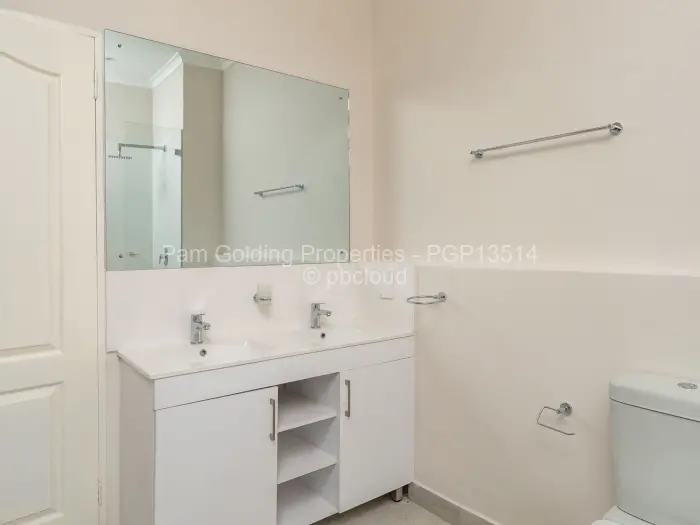 Flat/Apartment for Sale in Vainona, Harare