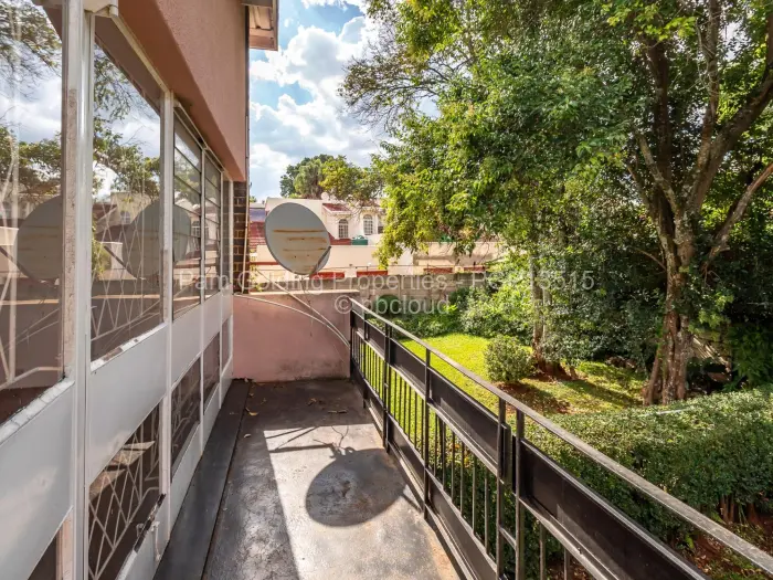 Flat/Apartment to Rent in Avondale