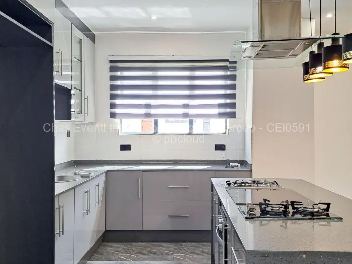 Townhouse/Cluster to Rent in Carrick Creagh Estate