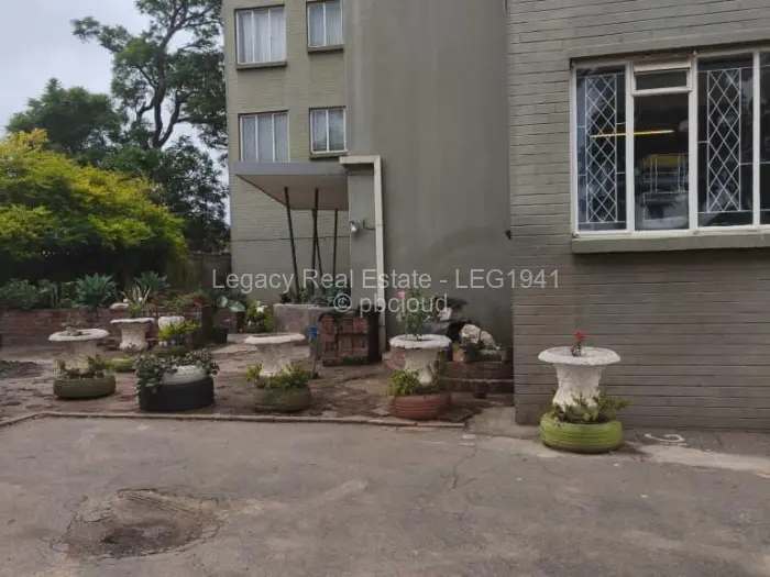 Flat/Apartment to Rent in Avenues