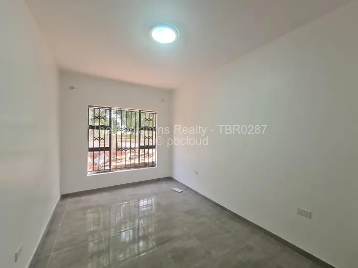 Townhouse/Cluster to Rent in Emerald Hill