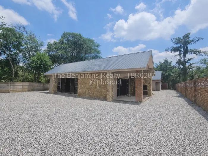 Townhouse/Cluster to Rent in Emerald Hill