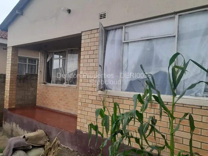 4 Bedroom House for Sale in St Marys, Chitungwiza