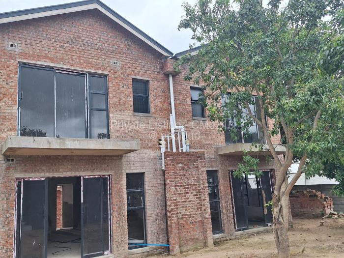 Townhouse/Cluster for Sale in Greendale, Harare