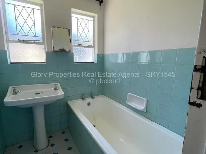 3 Bedroom House to Rent in Cotswold Hills, Harare