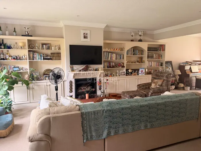 Townhouse/Cluster for Sale in Dandaro, Harare