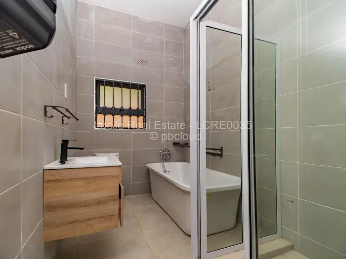 Flat/Apartment to Rent in Vainona